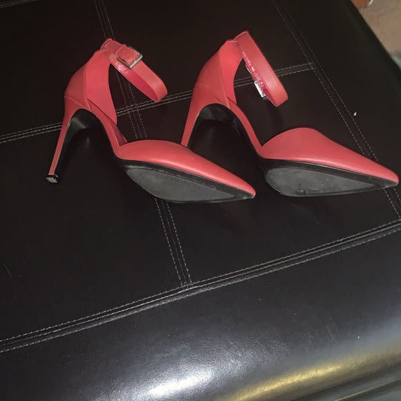Calvin Klein Women’s High Heels - Picture 4 of 4